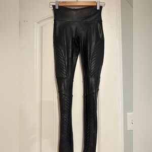 SpanxMoto Faux leather Leggings, size s/p , black